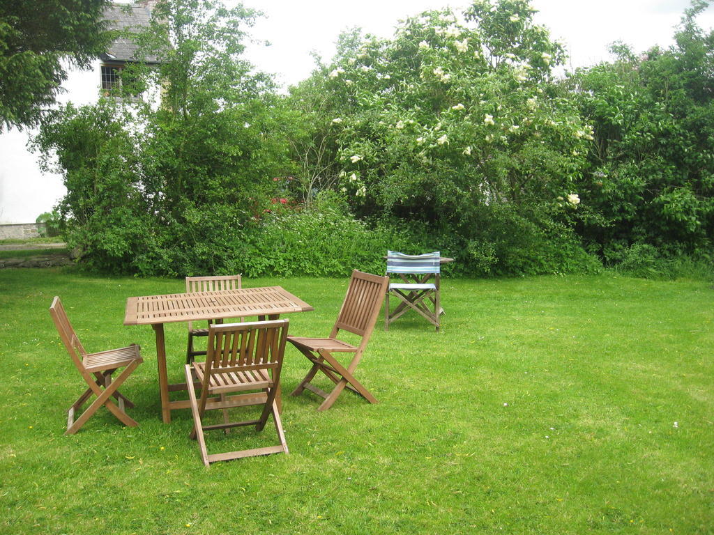 Walford Court Bed and Breakfast Leintwardine Esterno foto